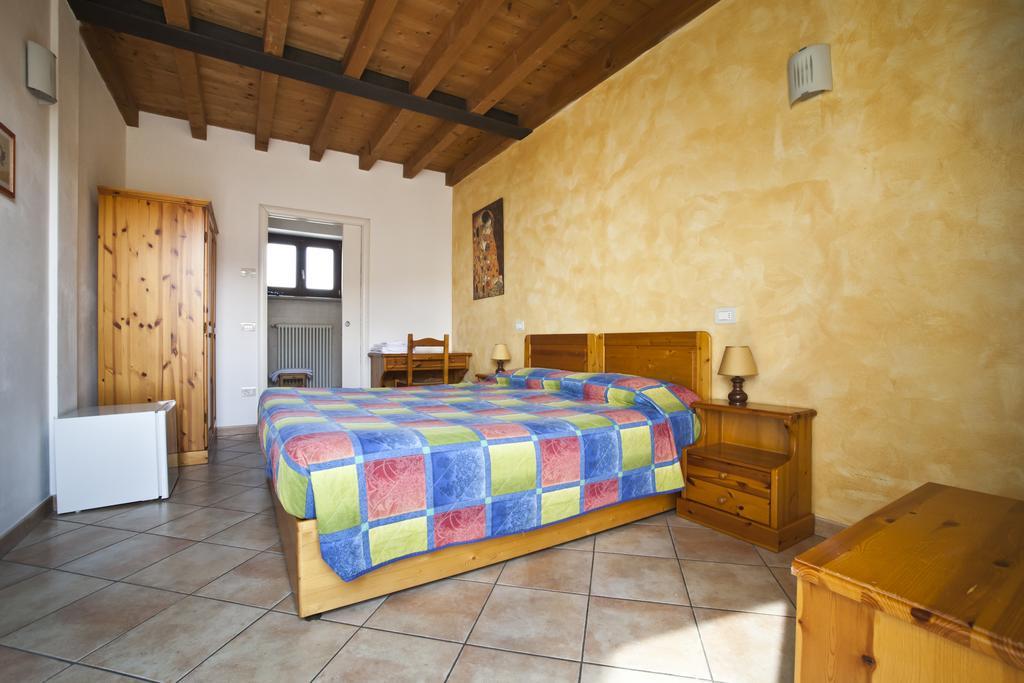Agriturismo Le Sigalette Salionze Eksteriør bilde