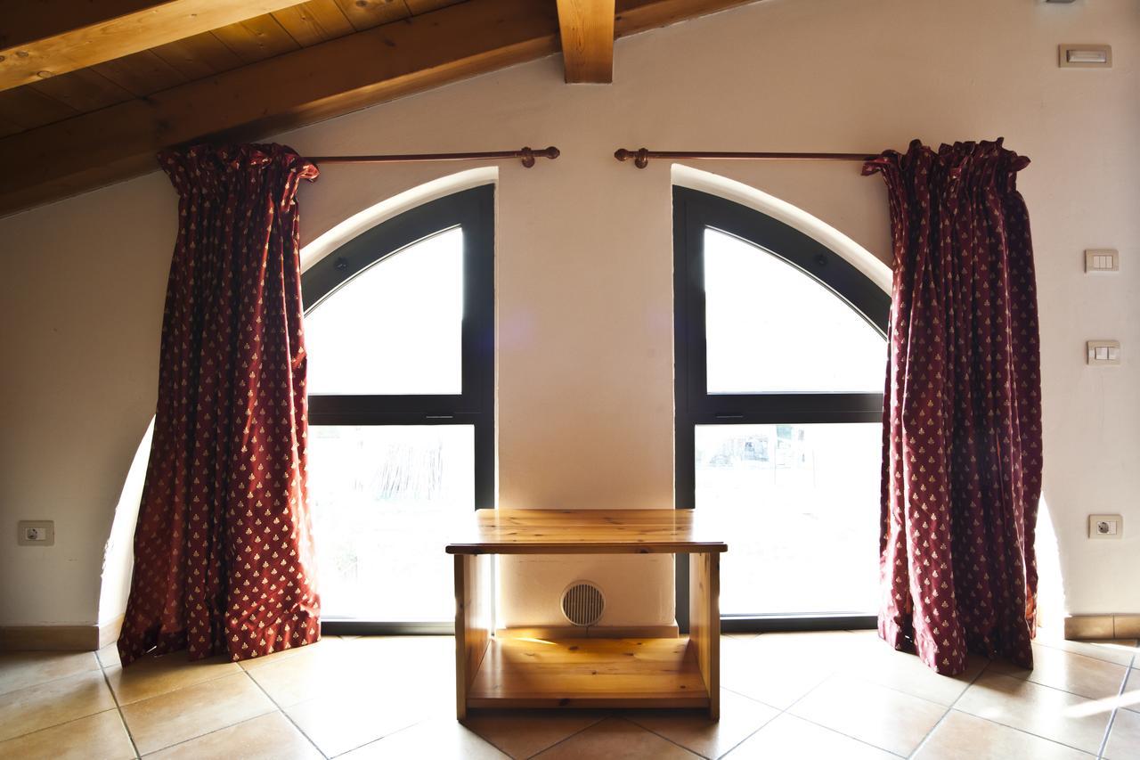 Agriturismo Le Sigalette Salionze Eksteriør bilde