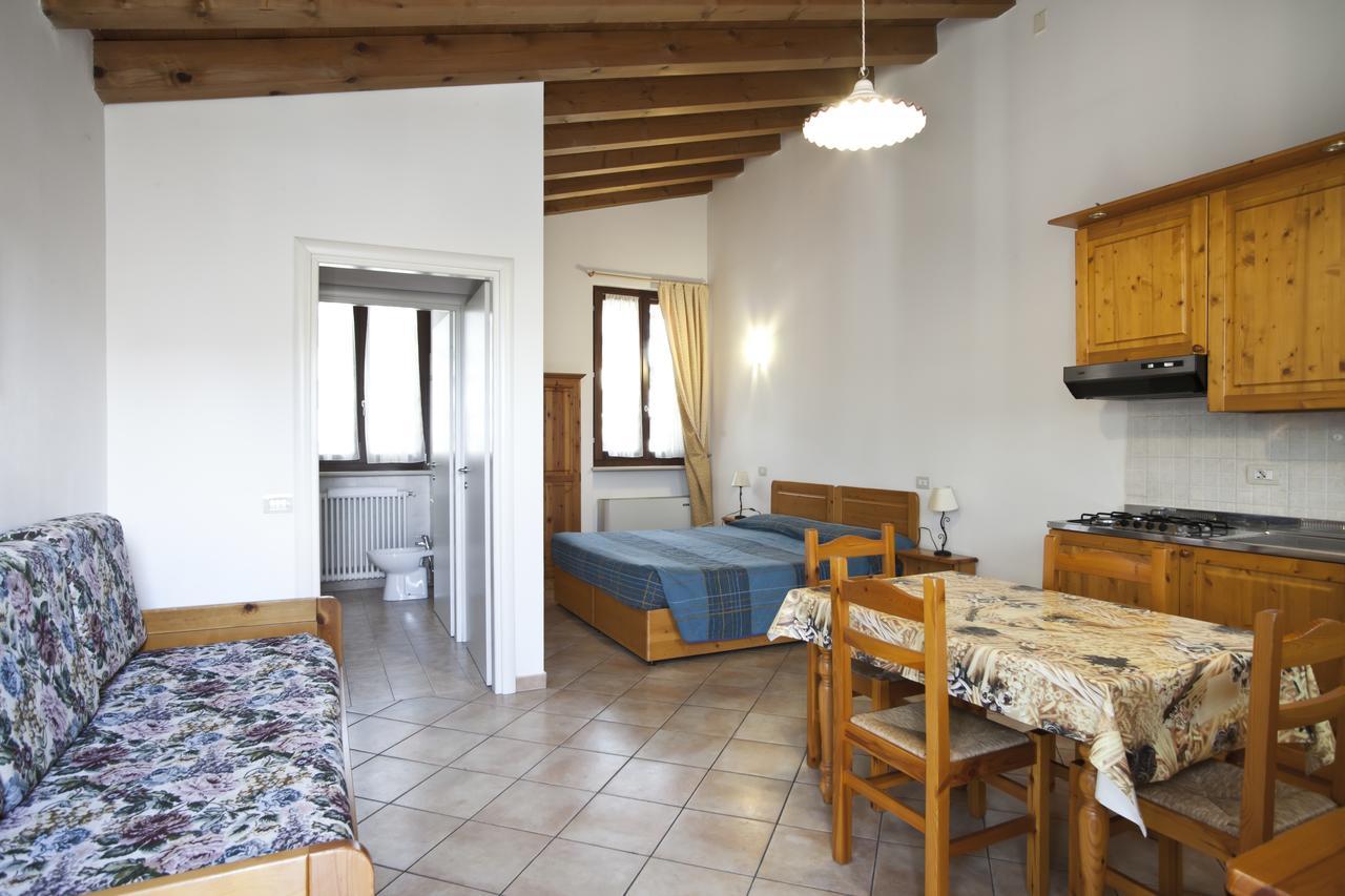 Agriturismo Le Sigalette Salionze Eksteriør bilde